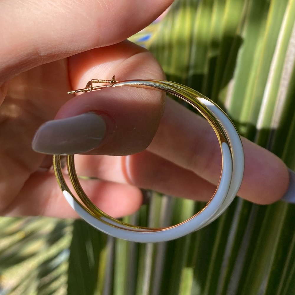 New 18k gold plated hoop earrings - Picture 4 of 4